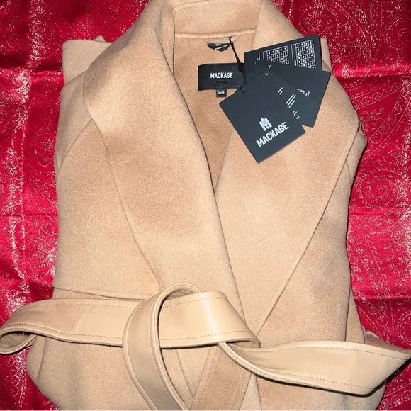 Authentic NWT - Picture 3 of 14